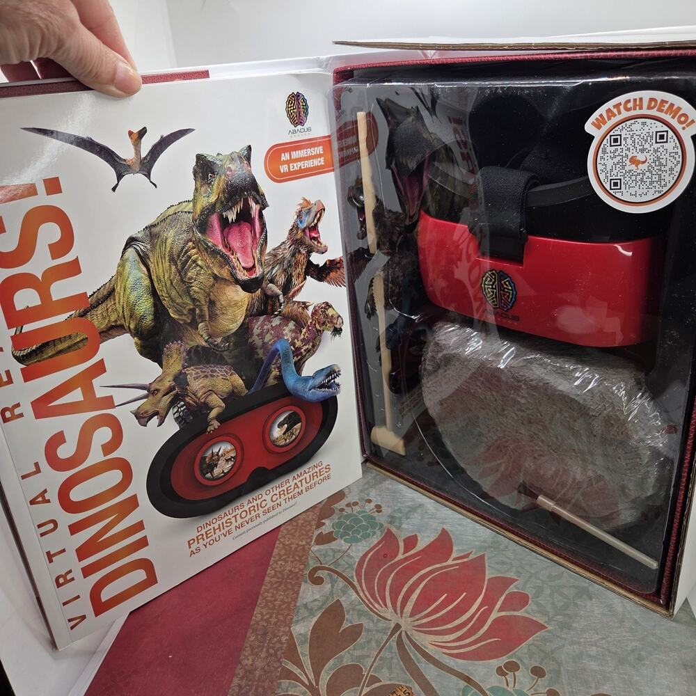 New Abacus Illustrated Interactive VR Learning Activity Set Assorted Dinosaurs - Picture 8 of 11